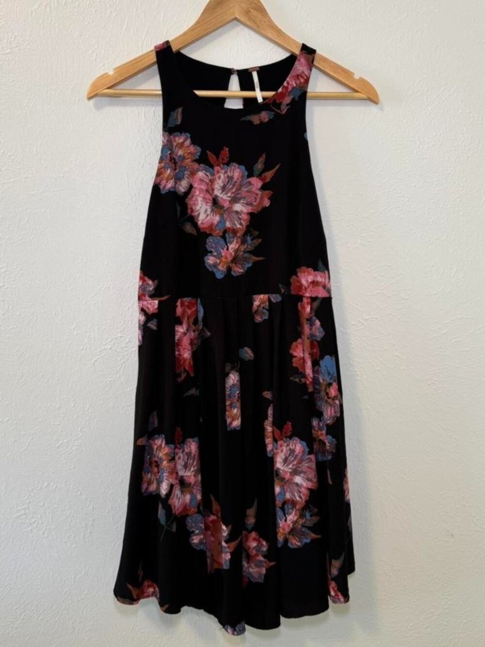 FREE PEOPLE Flutterby Floral Chiffon Babydoll Dress Pink Black Midnight Size 4